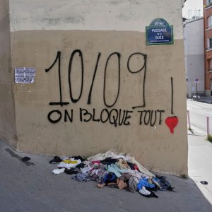 Frankreich: 80.000 Polizeikräfte für bevorstehende Proteste gegen Sparpläne mobilisiert
