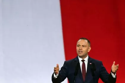 Polens Präsident in Berlin: Migrationspolitik und Reparationsforderungen sorgen für Spannungen