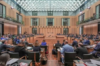 Bundesrat lässt Haushalt passieren - Ausgaben von rund 500 Milliarden Euro