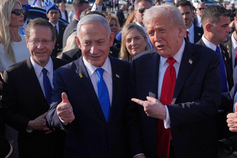 Israels Ministerpräsident Netanjahu verabschiedet US-Präsident Trump auf dem Ben Gurion Airport.
