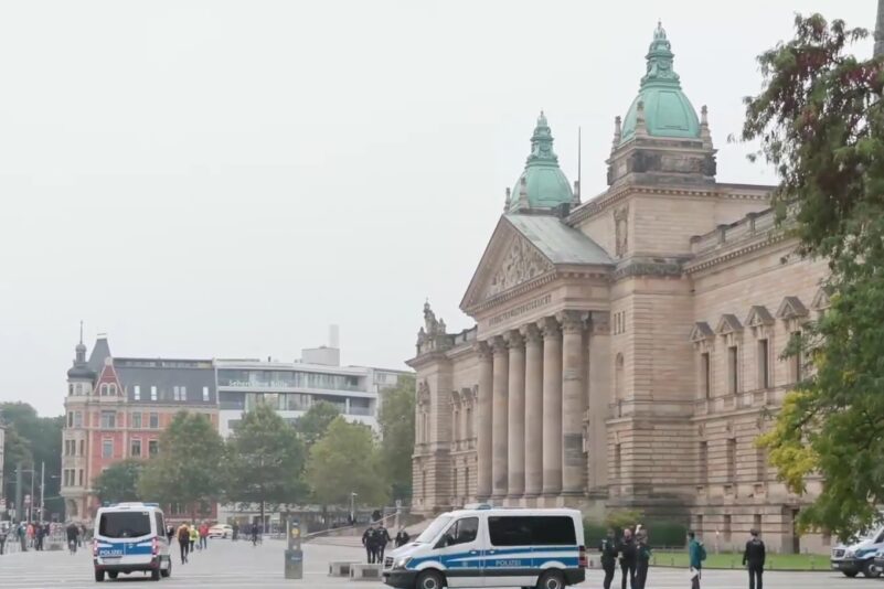 Das Bundesverwaltungsgericht in Leipzig muss am 1. Oktober 2025 über die Rechtmäßigkeit der Rundfunkbeitragspflicht entscheiden. Foto: Bildschirmfoto/Epoch Times