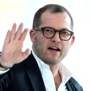 Ermittlungen gegen „Nius“-Chef Julian Reichelt – Verdacht auf Volksverhetzung nach X-Post