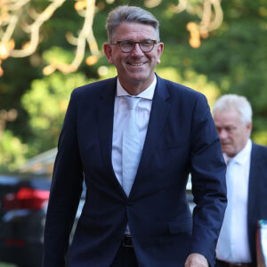 Weimer kritisiert „linksgeneigten“ ÖRR – Beitragszahler fühlten sich nicht vertreten