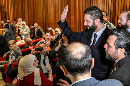 Umstrittenes Auswahlverfahren für neues Parlament in Syrien