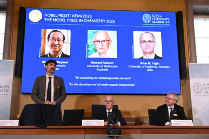 Chemie-Nobelpreis 2025: Neues Material kann Wasser aus Wüstenluft gewinnen