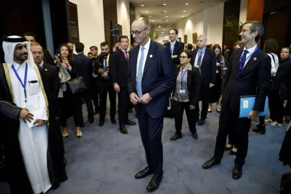 Merz mahnt Trump zu Einsatz für die Ukraine