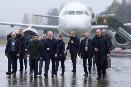 Selenskyj zu Gesprächen mit Norwegens Regierungschef in Oslo eingetroffen