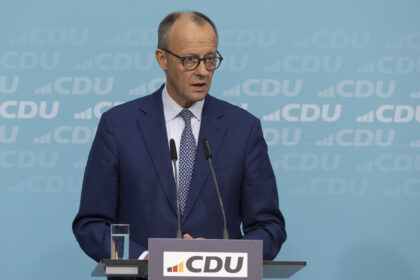 Nach Merz’ „Stadtbild“-Äußerungen: Demo vor CDU-Parteizentrale in Berlin