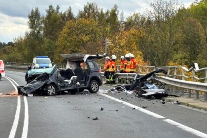 Auto stürzt nach Unfall in Mittellandkanal – drei Tote