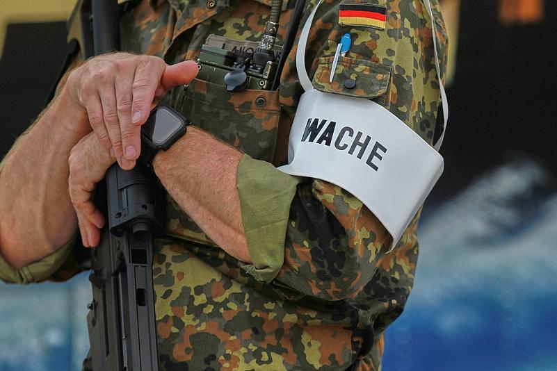 Bundestag-will-milliardenschwere-Bundeswehr-Beschaffungen-billigen