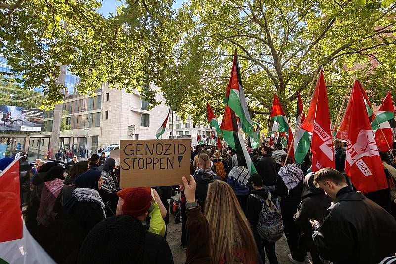 Schmierereien-und-Steinw-rfe-Ermittlungen-nach-Demos-in-Berlin-und-Leipzig