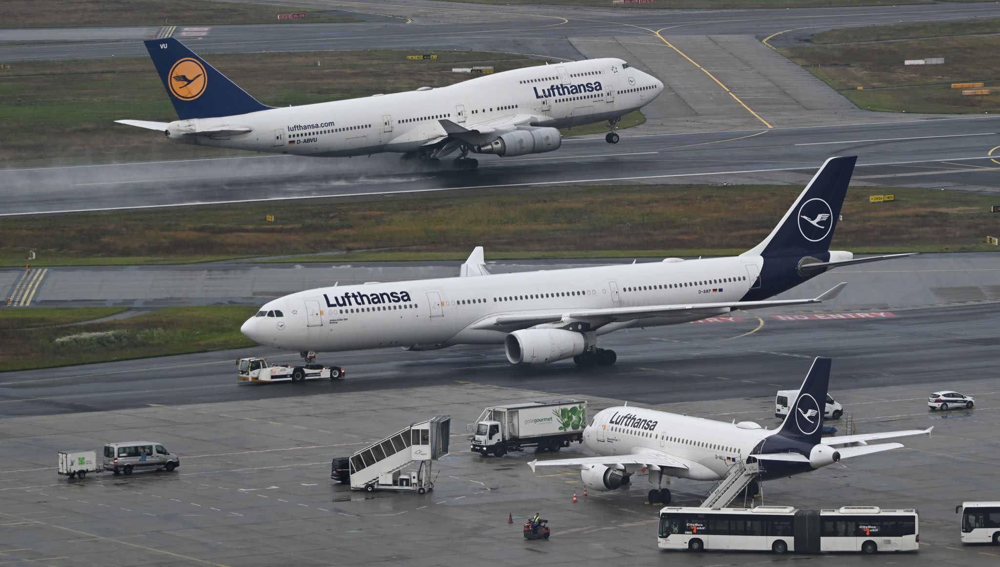 Lufthansa-Chef-Ritter-sagt-enge-Kooperation-im-NATO-B-ndnisfall-zu