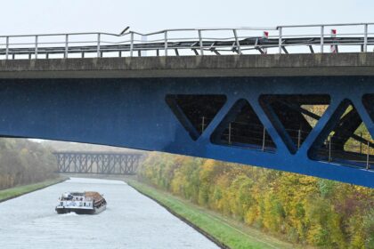 In Kanal gestürztes Auto: Drittes Todesopfer identifiziert