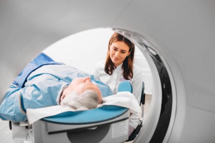 Strahlenbelastung durch Computertomografie: Worauf Sie bei der Untersuchung achten sollten