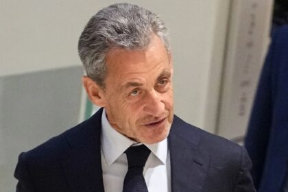 Pariser Gericht prüft Antrag von Ex-Präsident Sarkozy auf Freilassung unter Auflagen