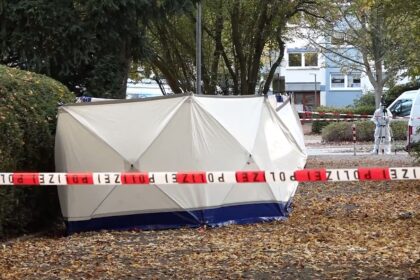 Messerangriff in Bremen: Maskierter ersticht Frau und verletzt Kind