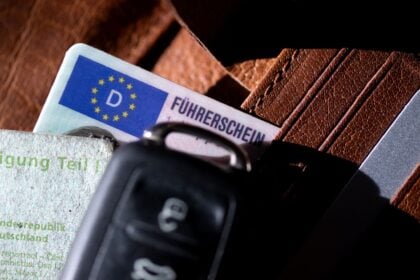Billigere Führerscheine? Verkehrsminister macht Vorschläge