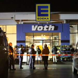 Tödliche Messerattacke in NRW: 16-Jähriger stirbt im Supermarkt – Tatverdächtiger in Haft