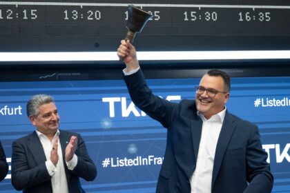 Marineschiffbauer TKMS legt fulminanten Börsenstart hin
