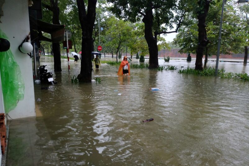 Rekordregen in Vietnam – historische Städte unter Wasser