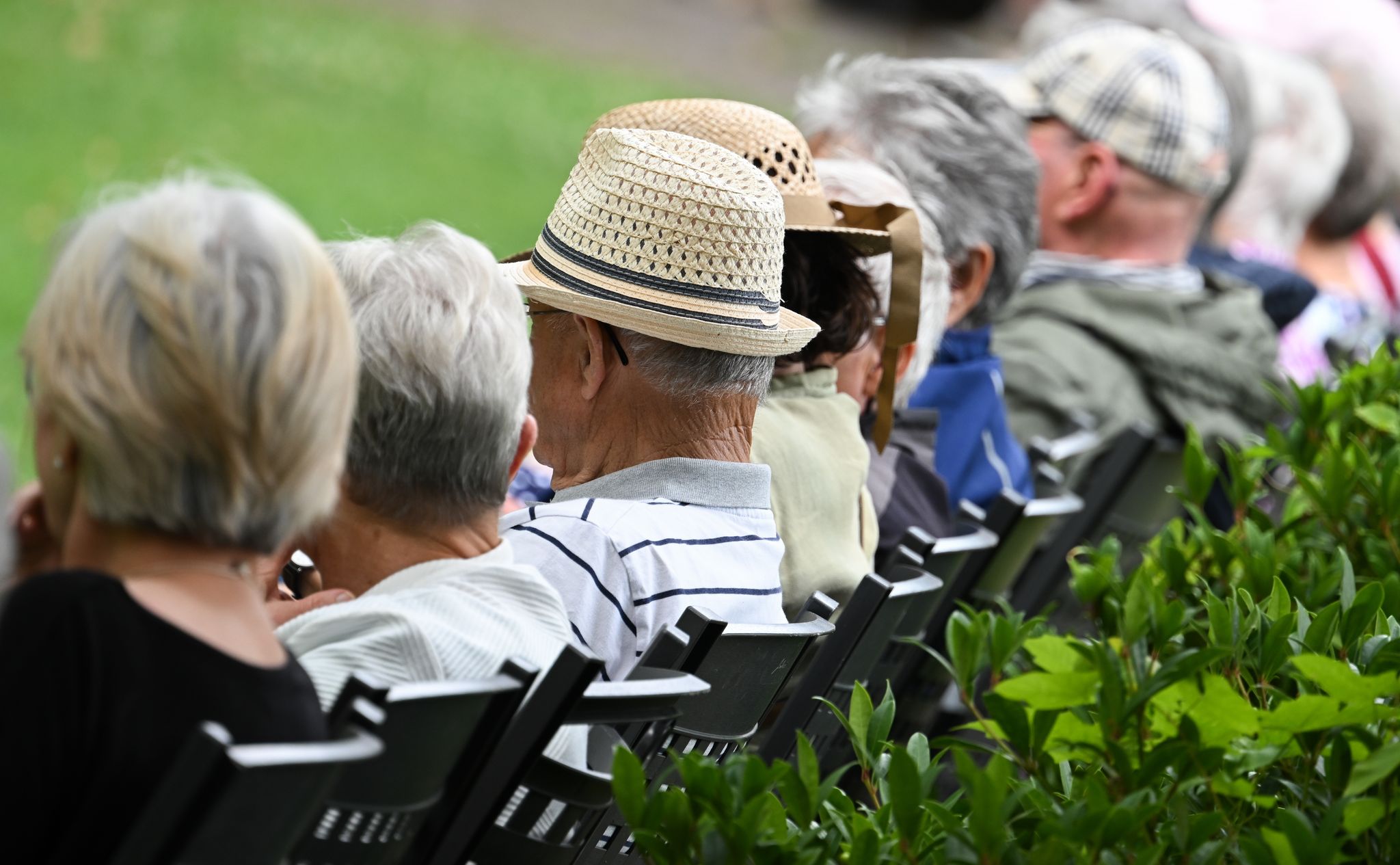Rentenpolitik-Junge-SPD-Abgeordnete-stellen-sich-gegen-junge-Unionsmitglieder
