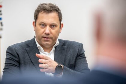 Haushaltswoche startet – Klingbeil warnt vor Selbstzufriedenheit