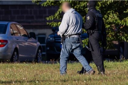 Hamas-Waffenlager in Wien entdeckt – Ermittlungen zu Anschlagsplänen in Europa