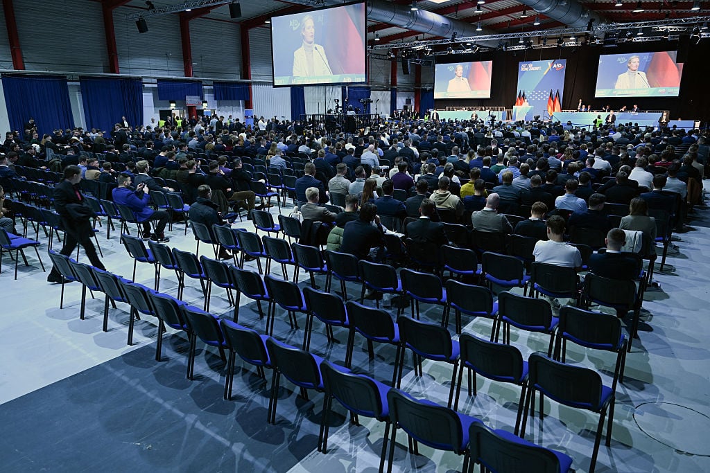 AfD-pr-ft-Kandidat-nach-irritierender-Rede-Eichwald-sorgt-f-r-Eklat-beim-Jugendkongress