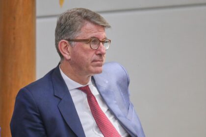 Söder geht in Gipfel-Affäre auf Distanz zu Weimer