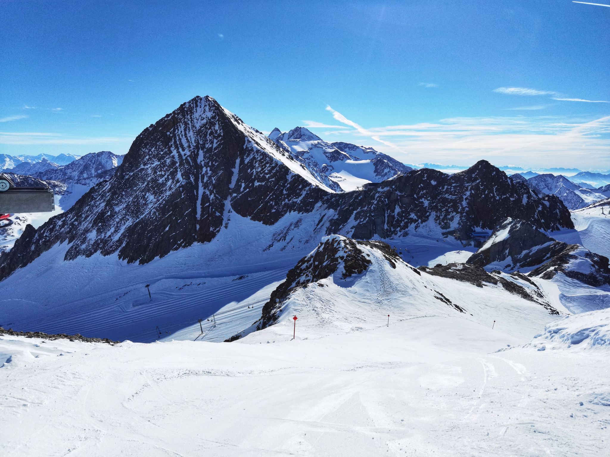 Lawine-auf-Tiroler-Gletscher-Neun-Versch-ttete-gerettet