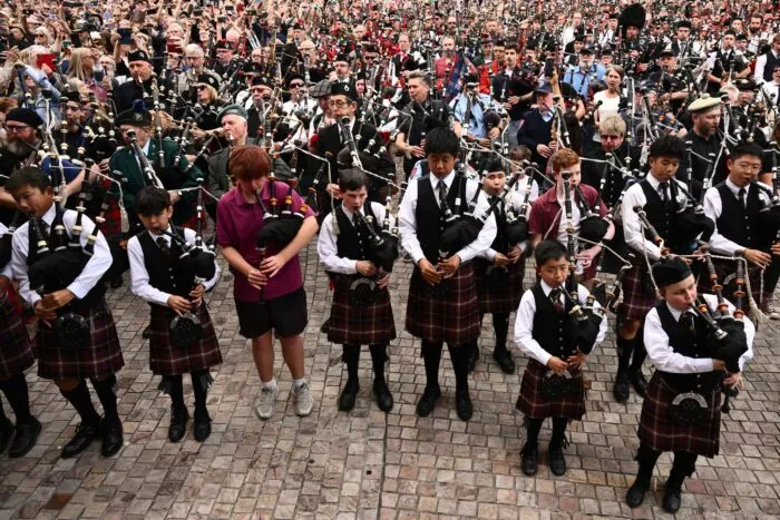 Ganz junge Teilnehmer waren ebenso dabei wie ein 98-Jähriger, der seit 84 Jahren Dudelsack spielt.