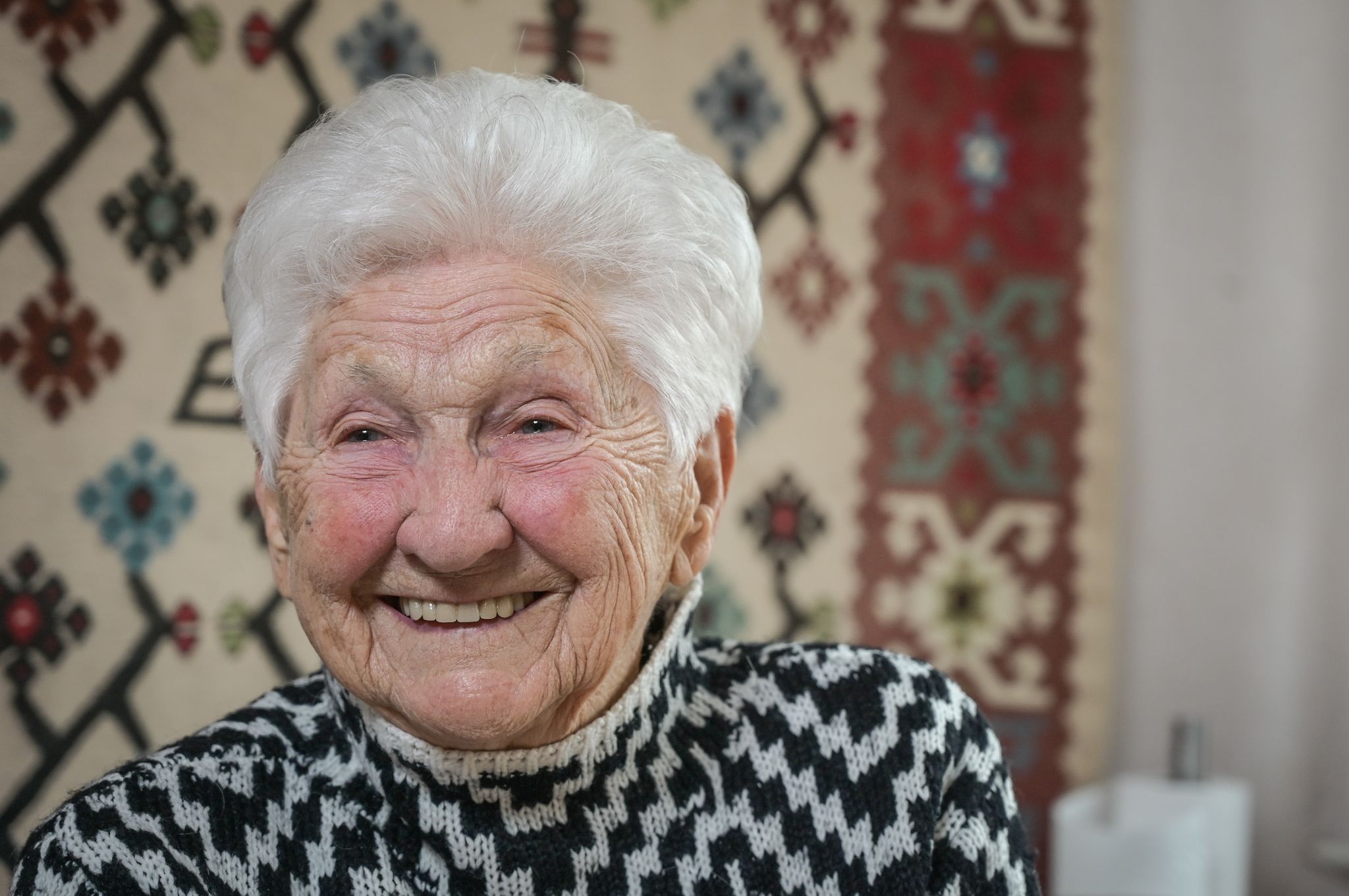 Weltweit-lteste-Turnerin-Johanna-Quaas-wird-100-Jahre-alt