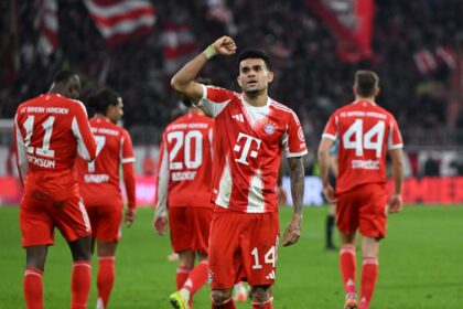 BVB schlägt Bayer – Später Bayern-Sieg gegen St. Pauli