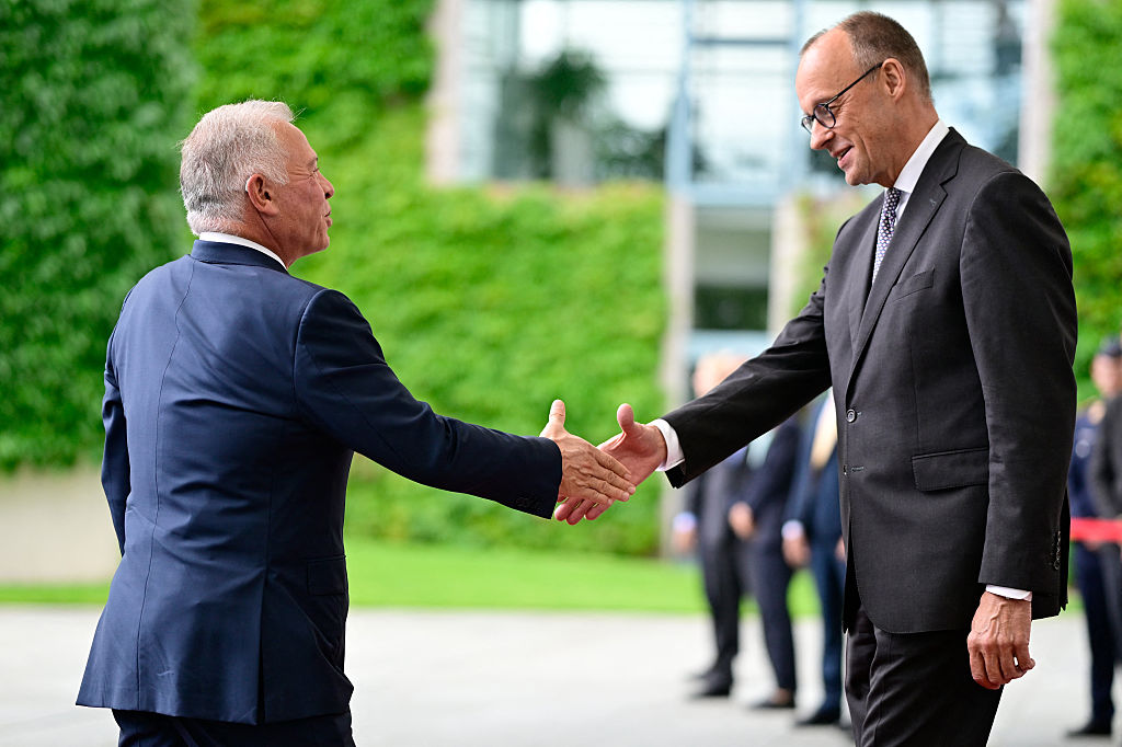 Merz-besucht-Jordanien-und-Israel-Werben-f-r-neue-Friedensordnung