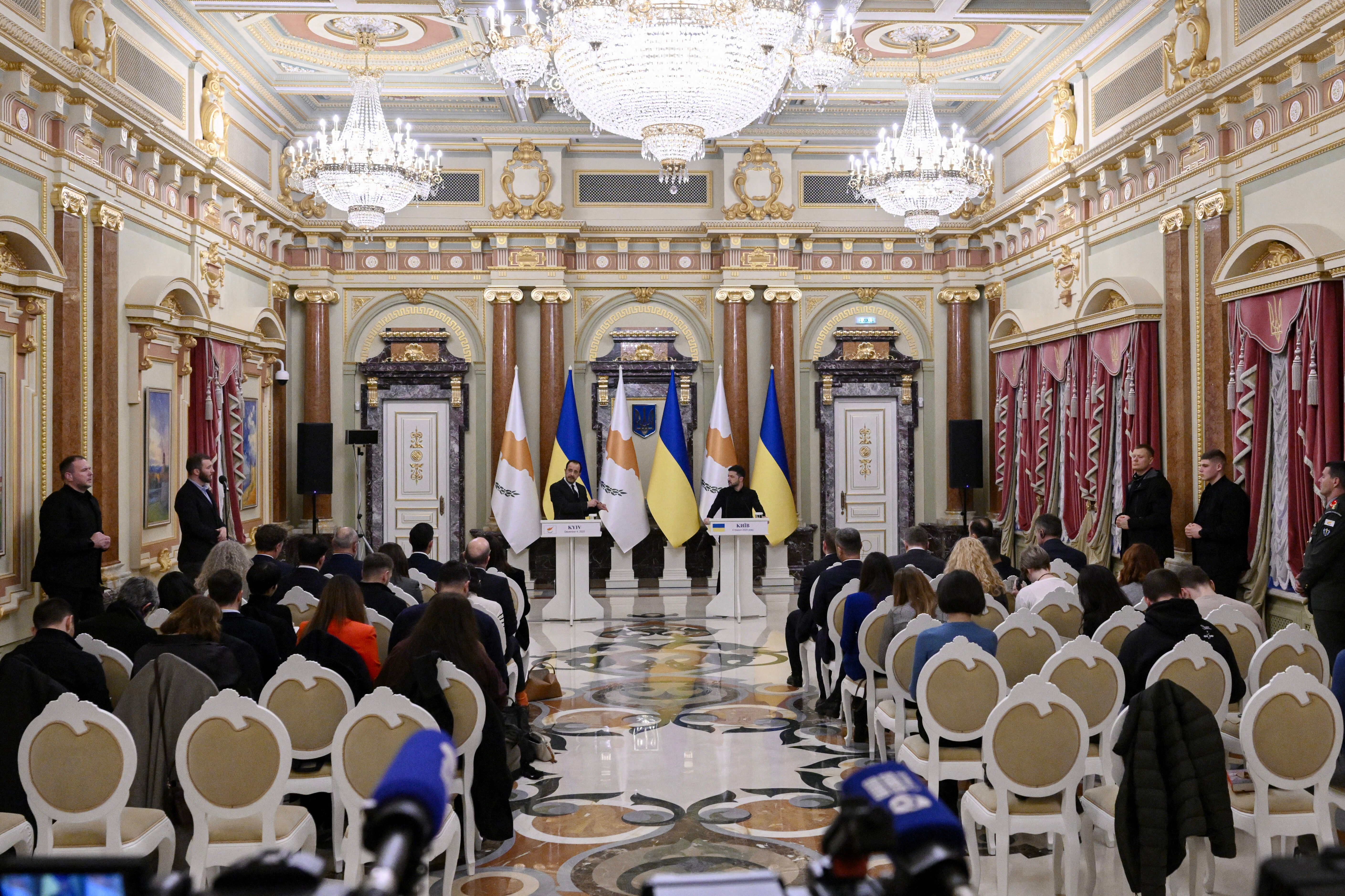 Kiew-Ukraine-und-USA-kommen-in-Miami-zu-neuen-Gespr-chen-zusammen