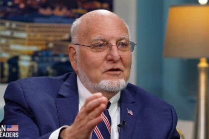 COVID-19-Impfstoffe auf mRNA-Basis: Ex-CDC-Direktor fordert Abschaffung