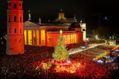 Beeindruckende Weihnachtsbäume aus aller Welt