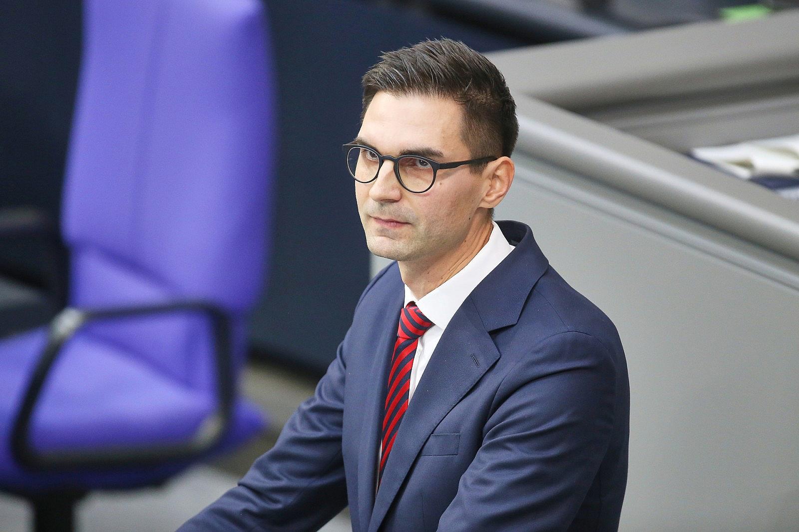 Unionsfraktionsvize-M-ller-erwartet-Mehrheit-f-r-Rentenpaket