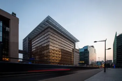 EU-Einigung: Russisches Geld soll unbefristet festsitzen