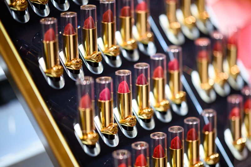 18 Milliarden Euro haben die Menschen in Deutschland im laufenden Jahr für Schönheitspflegeprodukte aus heimischer Produktion ausgegeben - 6,3 Prozent mehr als ein Jahr zuvor. (Symbolbild)