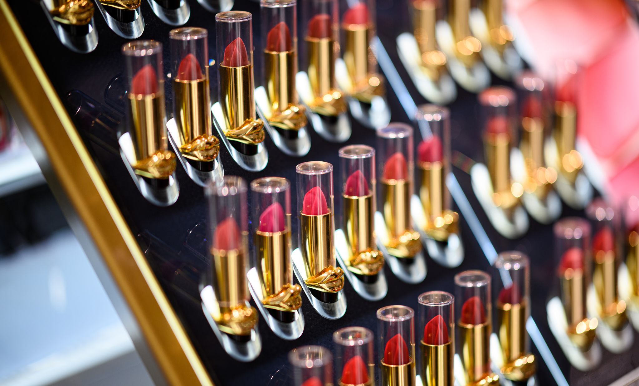 Shampoo-Deo-Lippenstift-Kosmetikbranche-steigert-Umsatz-trotz-Konsumflaute