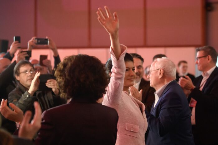 Wagenknecht hat angekündigt, den Vorsitz der Partei abzugeben.